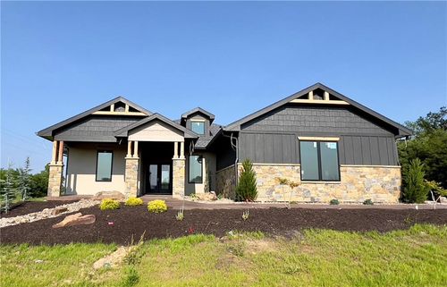 20840 Golden Rd, Linwood, KS, 66052-4010 | Card Image
