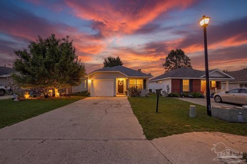 810 Hanover Dr, Pensacola, FL, 32526-5006 | Card Image