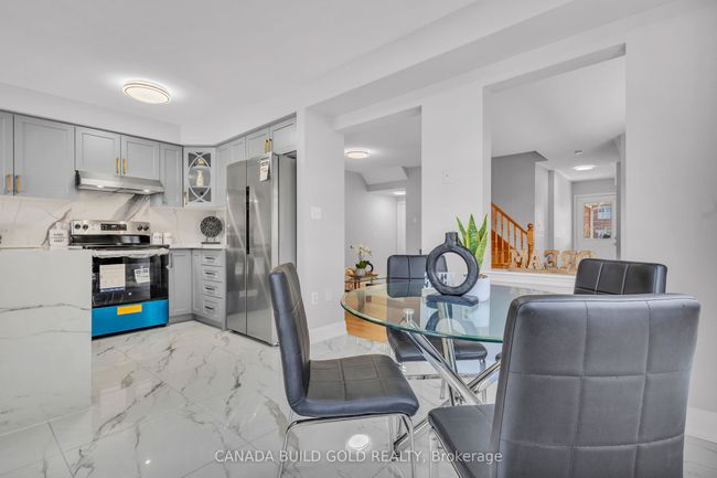 53 Bottomwood St, House attached with 3 bedrooms, 3 bathrooms and 3 parking in Brampton ON | Image 20