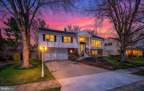 3309 Englewood Rd, WILMINGTON, DE, 19810-3323 | Card Image