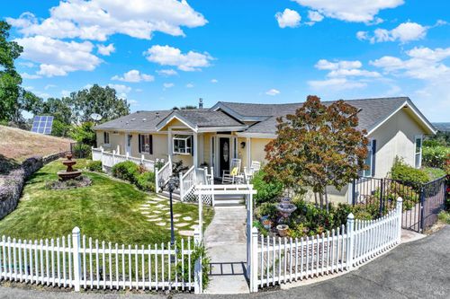 4049 N Kappel View Lane, Vacaville, CA, 95688 | Card Image