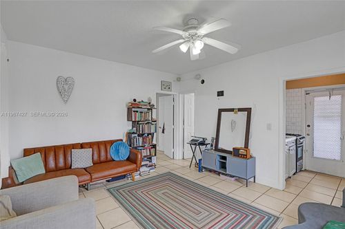 apt-7-8420 Byron Ave, Miami Beach, FL, 33141-4843 | Card Image