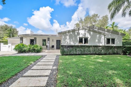 0-1525 Mantua Ave, Coral Gables, FL, 33146-1628 | Card Image