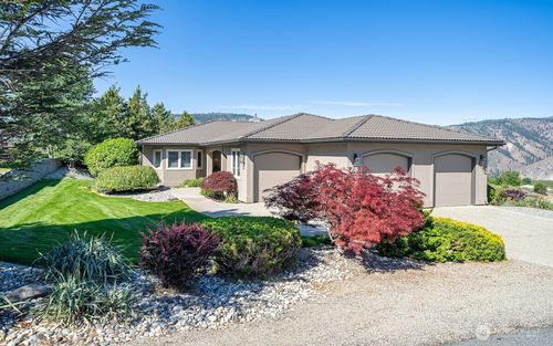 206 Desert Canyon Blvd, Orondo, WA, 98843-9697 | Card Image