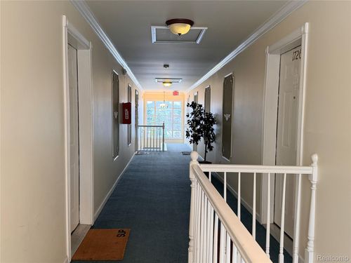 10-1726 Fort St, Trenton, MI, 48183-2008 | Card Image