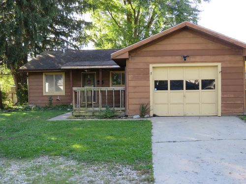 704 Mansfield St, Plymouth, IN, 46563-2952 | Card Image