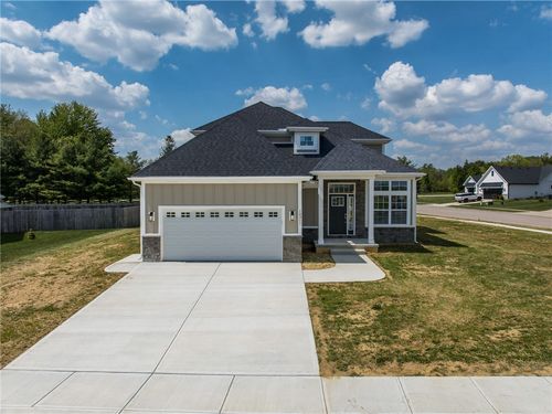 10311 Amherst Dr, Waynesville, OH, 45068-8509 | Card Image