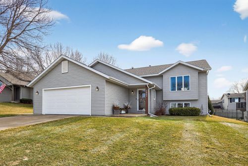 2008 25th Street Se, Rochester, MN, 55904 | Card Image