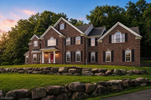 15 Ascot Ln, Sparta, NJ, 07871-2869 | Card Image