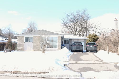 53 Ascot Ave, Brampton, ON, L6T2P3 | Card Image