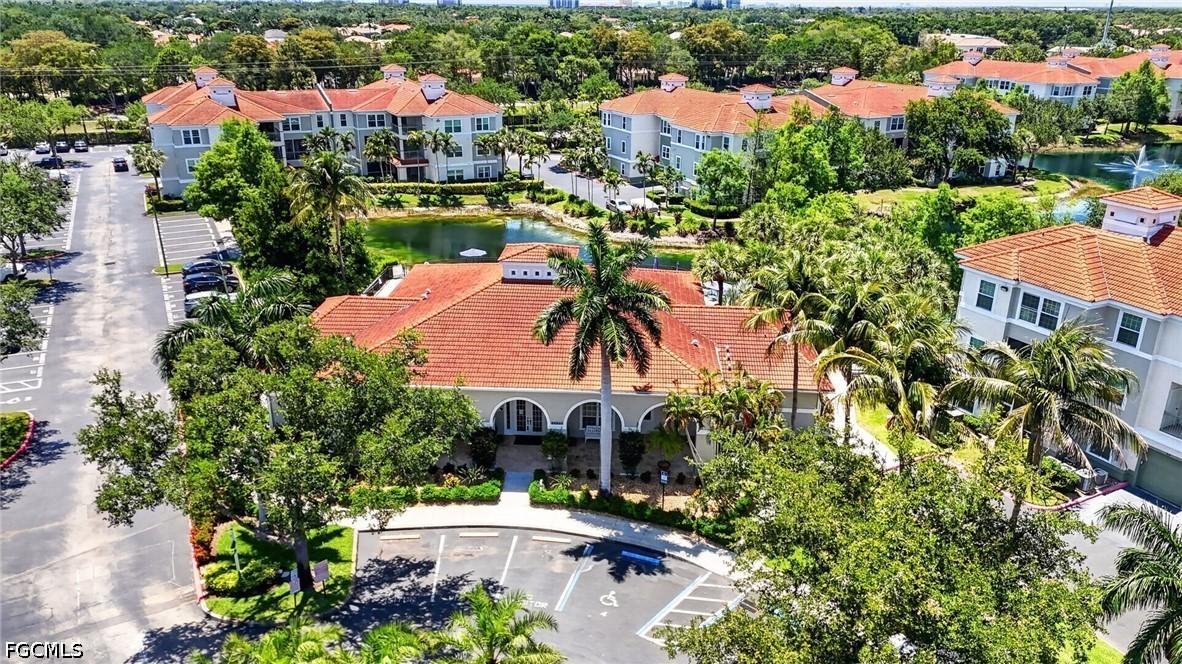 Residential in Estero 3