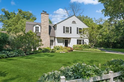 251 Ravine Forest Dr, Lake Bluff, IL, 60044-2762 | Card Image
