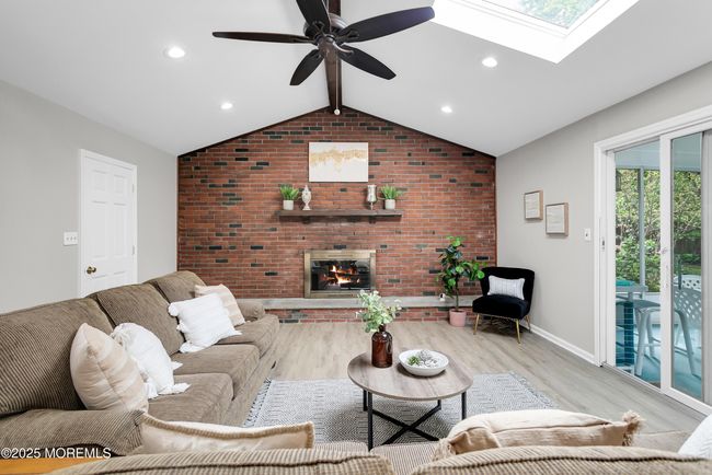 21 Schelly Dr, House other with 4 bedrooms, 3 bathrooms and null parking in Middletown NJ | Image 16