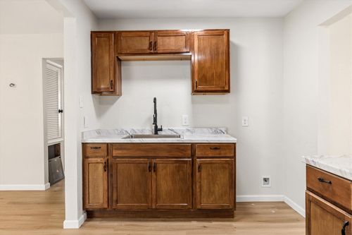 1127 Harris Way, Galveston, TX, 77551-4351 | Card Image