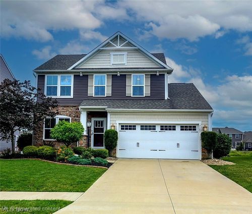 9387 Nash Ln, North Ridgeville, OH, 44039-9815 | Card Image