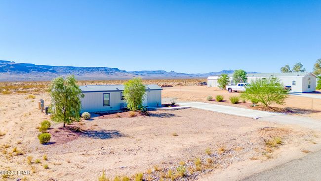10747 Paradise Trails Rd, House other with 2 bedrooms, 1 bathrooms and null parking in Yucca AZ | Image 28