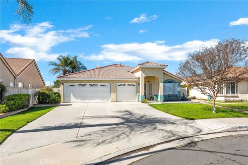 3147 Wimbledon Way, Hemet, CA, 92545-5339 | Card Image