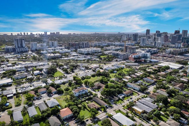 739 Nw 2 Nd Ave, Home with 3 bedrooms, 2 bathrooms and null parking in Fort Lauderdale FL | Image 29