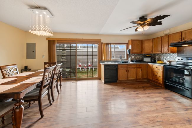 5118 Carol Ln, Townhouse with 3 bedrooms, 3 bathrooms and 2 parking in Gurnee IL | Image 11