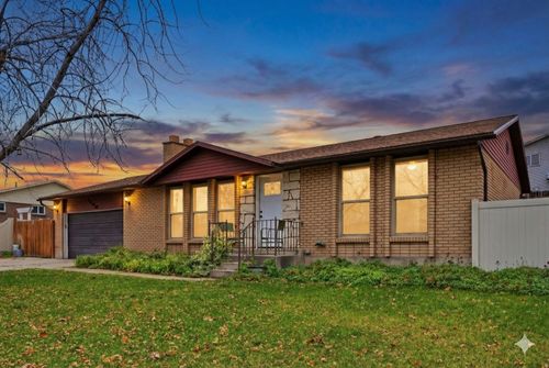 5758 S Bennion Dr, Taylorsville, UT, 84129-2605 | Card Image