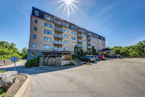 610-149 Church St, King, ON, L0G1T0 | Card Image
