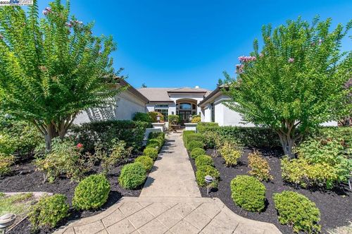 641 Varese Ct, Pleasanton, CA, 94566-6397 | Card Image