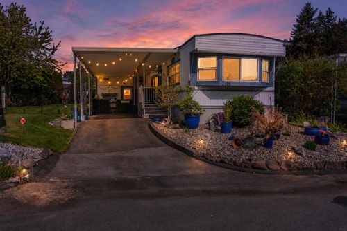 209-1840 160 St, Surrey, BC, V4A4X4 | Card Image