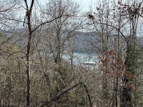 101 Amity Way, Eureka Springs, AR, 72632-8929 | Card Image