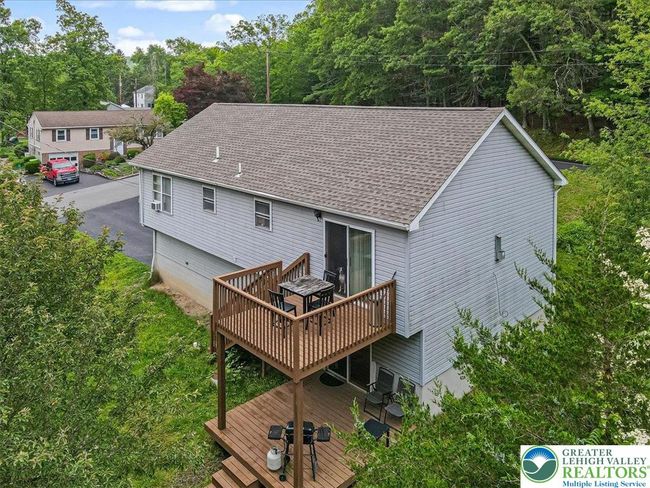 838 Cayuga Way, House other with 4 bedrooms, 3 bathrooms and null parking in Stroudsburg PA | Image 42