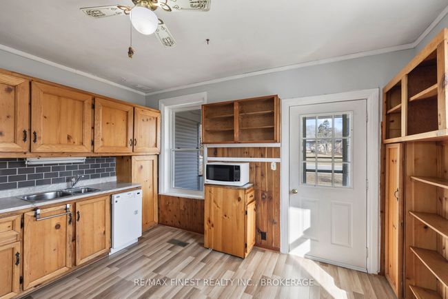 875 Kingston Mills Rd, House other with 3 bedrooms, 2 bathrooms and 12 parking in Kingston ON | Image 18