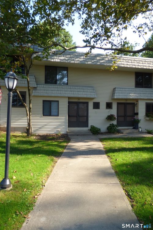 35-35 Mountain Laurel Ct, Cromwell, CT, 06416-1739 | Card Image