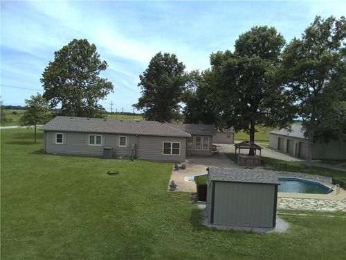 38210 Osawatomie Rd, Osawatomie, KS, 66064-4134 | Card Image
