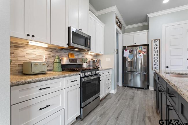 2101 Stephanie Dr, House other with 4 bedrooms, 2 bathrooms and null parking in Whitehouse TX | Image 6