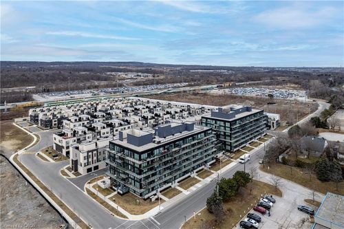 a112-1117 Cooke Blvd, Burlington, ON, L7T0C6 | Card Image