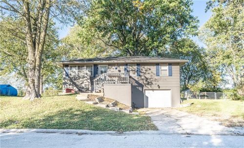 145 Cardinal Cir, Lawson, MO, 64062-9314 | Card Image