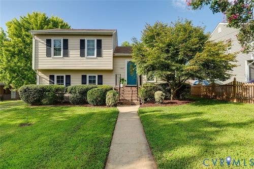 1807 Powhatan St, Richmond, VA, 23220-6615 | Card Image