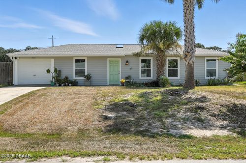 2525 Fern Palm Dr, Edgewater, FL, 32141-5133 | Card Image
