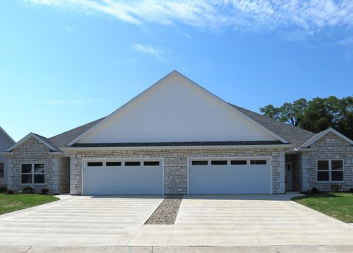 963 Winter Ridge Dr, Sidney, OH, 45365-7367 | Card Image