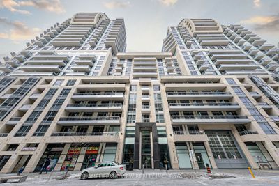 704 - 9205 Yonge St, Condo with 2 bedrooms, 2 bathrooms and 1 parking in Richmond Hill ON | Image 1