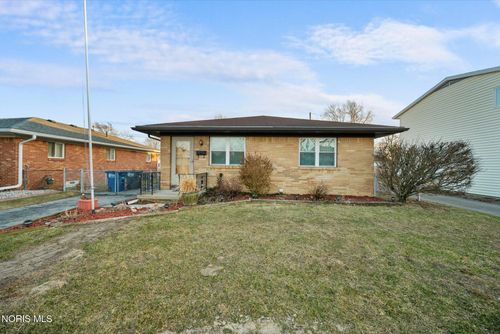 4031 Clover Ridge Ct, Toledo, OH, 43623-1240 | Card Image