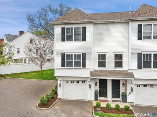 1-18 Stone Ave, Greenwich, CT, 06830-3268 | Card Image