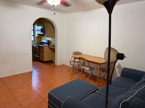 2-2017 Taylor St, Hollywood, FL, 33020-4514 | Card Image