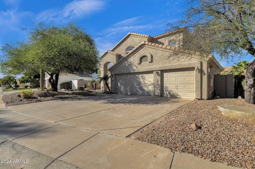 5542 E Anderson Dr, Scottsdale, AZ, 85254-5851 | Card Image