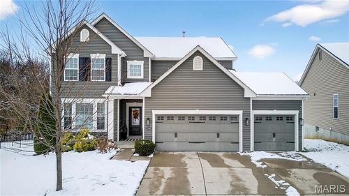 2768 Brook Hill Ln, Saint Charles, MO, 63303-5430 | Card Image