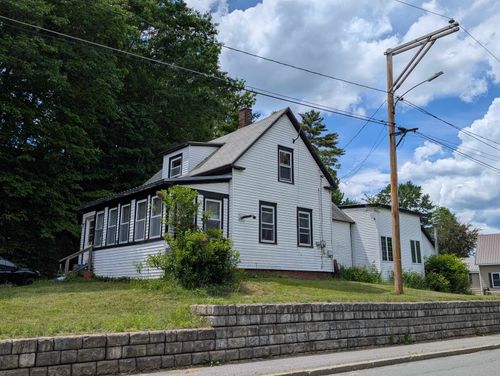 12 Water St, Lancaster, NH, 03584-3130 | Card Image