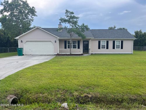 102 Foxlair Dr, Hubert, NC, 28539-4565 | Card Image
