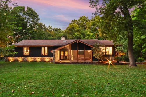 3552 Wildwood Dr, Lake Geneva, WI, 53147-3565 | Card Image