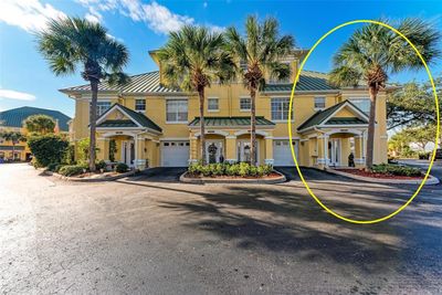 6315 Sunset Bay Circle, Townhouse with 3 bedrooms, 2 bathrooms and null parking in Apollo Beach FL | Image 2