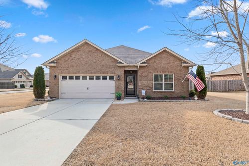 26975 Mill Creek Dr, Athens, AL, 35613-6833 | Card Image