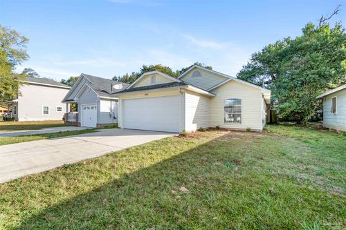 2412 N 7th Ave, Pensacola, FL, 32503-3810 | Card Image